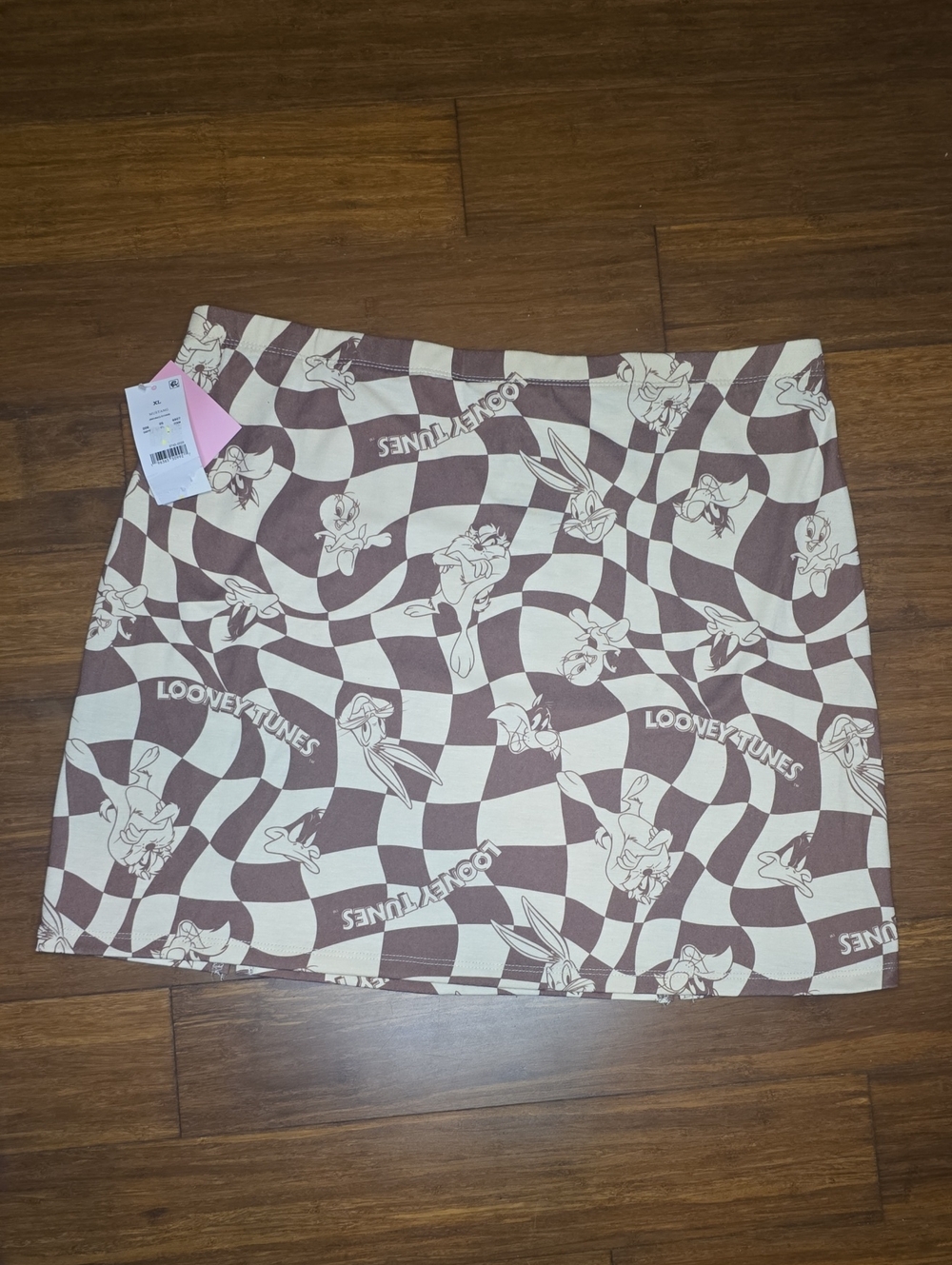 Warner Bros. Looney Tunes Brown & Cream Wavy Checker Mini Skirt